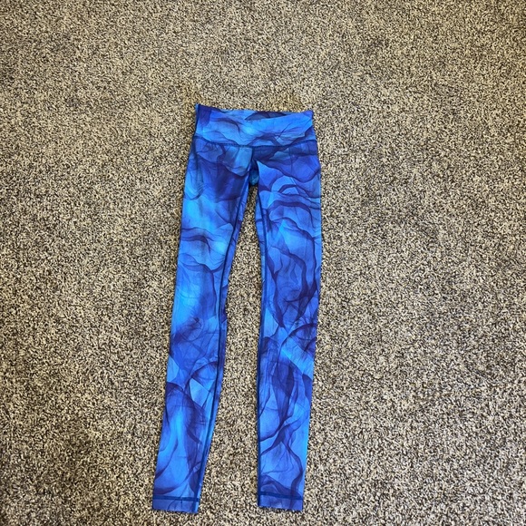 Lululemon Leggings - Picture 3 of 5
